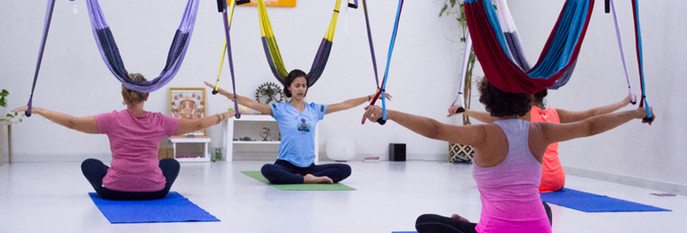 columpio-clases-yoga-tenerife-meditacion-salud-amayoga